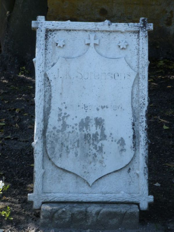 J. K. Soerensen's familiegravsted.JPG